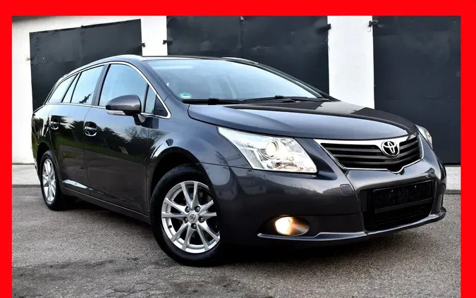 toyota avensis warmińsko-mazurskie Toyota Avensis cena 35900 przebieg: 187677, rok produkcji 2011 z Elbląg